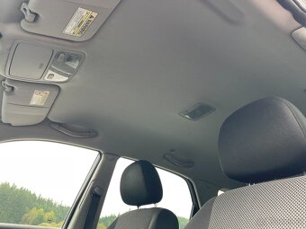 Kia Sportage II 2.0 16V 104 kW 4x4 - 16