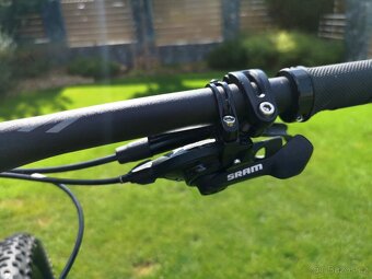 Celoodpružené kolo Specialized StumpJumper - 16