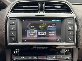 Jaguar F-Pace 30D AWD PRESTIGE ČR DPH - 16