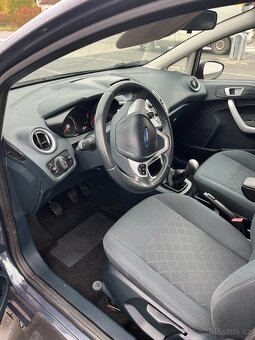 Ford Fiesta - 16