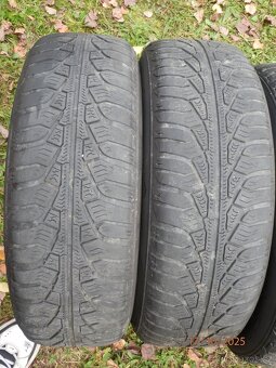 4xObutá zimní sada ŠKODA OCTAVIA 2 15tky. ET 47 195/65 R15 - 16