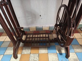 Šicí stroj Minerva 122 - 16