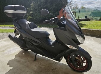Suzuki Burgman 400 - 16