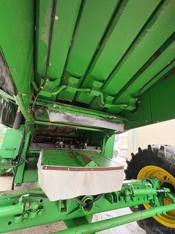 Prodam kombajn John Deere W540 - 16