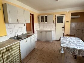 Rodinný dům 3+1 + 2garáž na pozemku 803 m2, Nové Strašecí - 16