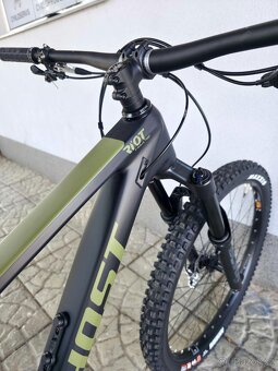 Horské kolo GHOST Riot Trail CF Pro Carbon 2025 29″ - 16
