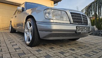 MERCEDES W124 E 200 D 1995 77620 KM - 16