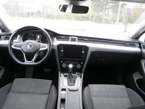 Volkswagen Passat 2,0 TDI  Servis VW - 16