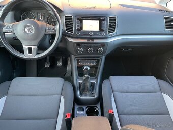 Prodám VOLKSWAGEN SHARAN 1.4 TSI 110 kW, edice LIFE, manuáln - 16