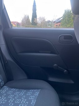 Ford Fiesta 2004 1.3 benzin 59kW - 16