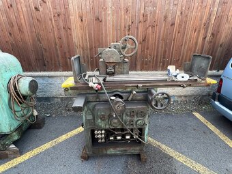 Soustruh malý - výrobce Eilgang, Schmierung - 16