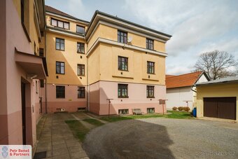Příjemný byt v centru Rakovníka s parkováním ve dvoře - 16