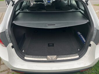 Hyundai i40, 1.7 CRDi combi - 16