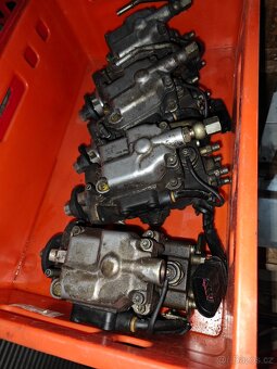 Prodám náhradní díly na různé motory 1,9 TDI - 16