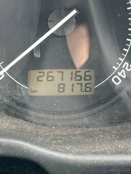 Skoda Octavia 1.6 LPG - 16