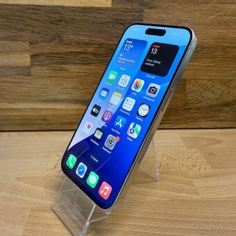 iPhone 15 Pro 256GB, bílý, 100% baterie (rok záruka) - 16