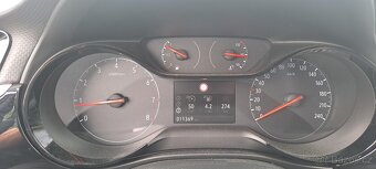 Opel Corsa roční vůz 12tis km v záruce po 1. majiteli ČR - 16