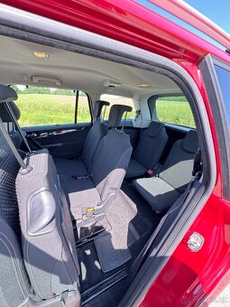 Citroën C4 Grand Picasso 2.0 HDi 110 kW 7 míst - 16