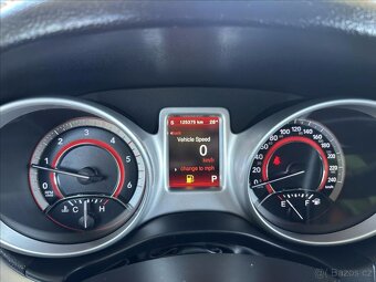 Fiat Freemont 2.0 125kW 2015 125375km 7 MÍST AUTOMAT 4x4 - 16