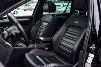 Volkswagen Passat Variant 2.0 TSI Elegance DSG R line - 16