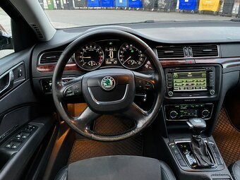 ►► ŠKODA SUPERB 2.0 TDI 103 KW • DSG • COLUMBUS ◄◄ - 16