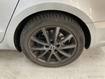 Škoda Superb 2.0 Tdi 103 KW DSG EXCLUSIVE 209tkm 4/2013 TOP - 16
