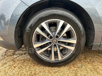 RENAULT Espace V dCi 160 ENERGY EDC 7 míst 03/2018 - 16