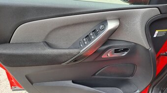 Citroën Grand C4 SpaceTourer 1.5 BlueHDi Shine AT8 7 míst - 16