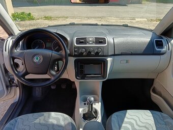 Fabia II combi 1,4 16V 63kW + tažné zařízení - 16