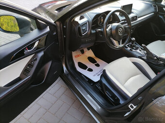 Mazda 3 2.0i88kwSkyactivRevolutionSPORTnaviBoseHeadUP - 16