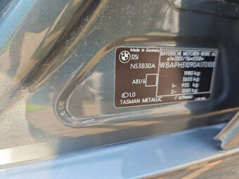 Prodám BMW E90 325i LCI - 16