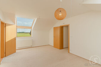 Prodej rodinného domu, 220 m2, Praha Újezd nad Lesy - 16