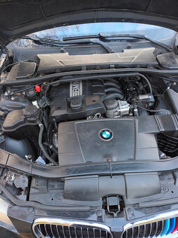 BMW 3 ŘADA E90 320I - 16