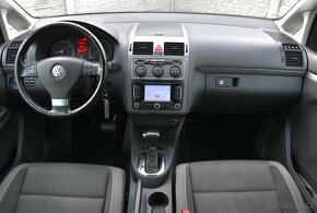 Volkswagen Touran 1.9 TDi DSG FREESTYLE 7 MÍST,NAVI,VÝHŘEV - 16