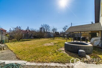 Nabízíme k prodeji luxusní dům ve Studénce - 16