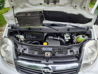 Opel Vivaro 2.0 DCI 84kW, 2013, 9 míst, NOVÉ V ČR, DPH - 16