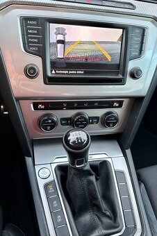 VOLKSWAGEN PASSAT B8 2.0 TDI 110kw ALLTRACK 4X4 2016 - 16