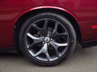 Dodge Challenger, 3.6 V6 - DPH - SRT vzhled - 16