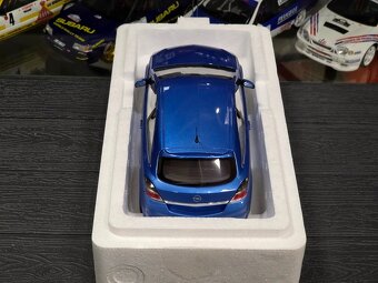 Opel Astra H OPC 2006 1:18 OttoMobile - 16