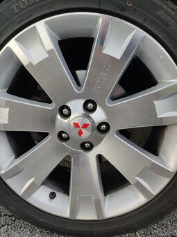 Mitsubishi Outlander 2,2 DiD 4WD 130kW/177k, manuál 6 st. - 16