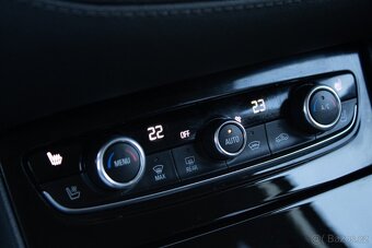 Opel Grandland X 1.2TURBO S&S Ultimate AT8 - 16