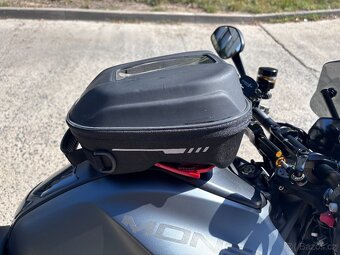 Prodám Ducati Monster 937 šedý - 2023 - 4.436 km - 16
