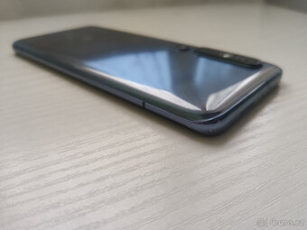 Xiaomi Mi 10 5G 8/256 GB 91% baterie - 16