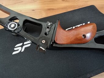 Sada reflexního luku (64-66'', 24-22 lbs) - 16