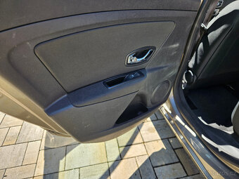 Renault Megane 1.6 74KW - Zamluvené do 23.06.25 - 16