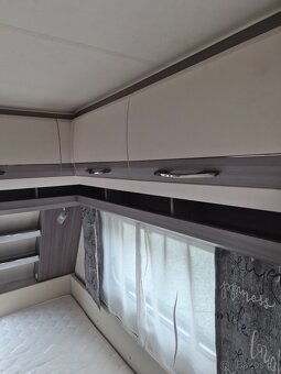 Karavan Hobby 475 - 16