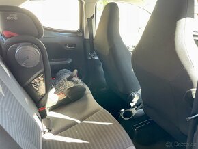 Toyota Aygo 2019, plná výbava, 140 000 km, skvělý stav - 16