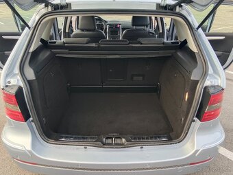 Mercedes Benz b200 turbo - 16