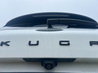 Ford Kuga ST LineX, 1,5 110kW, manuál. TOP STAV. NEBOURANÉ - 16