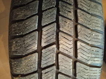 Pneu pro VW Golf 4 - 16